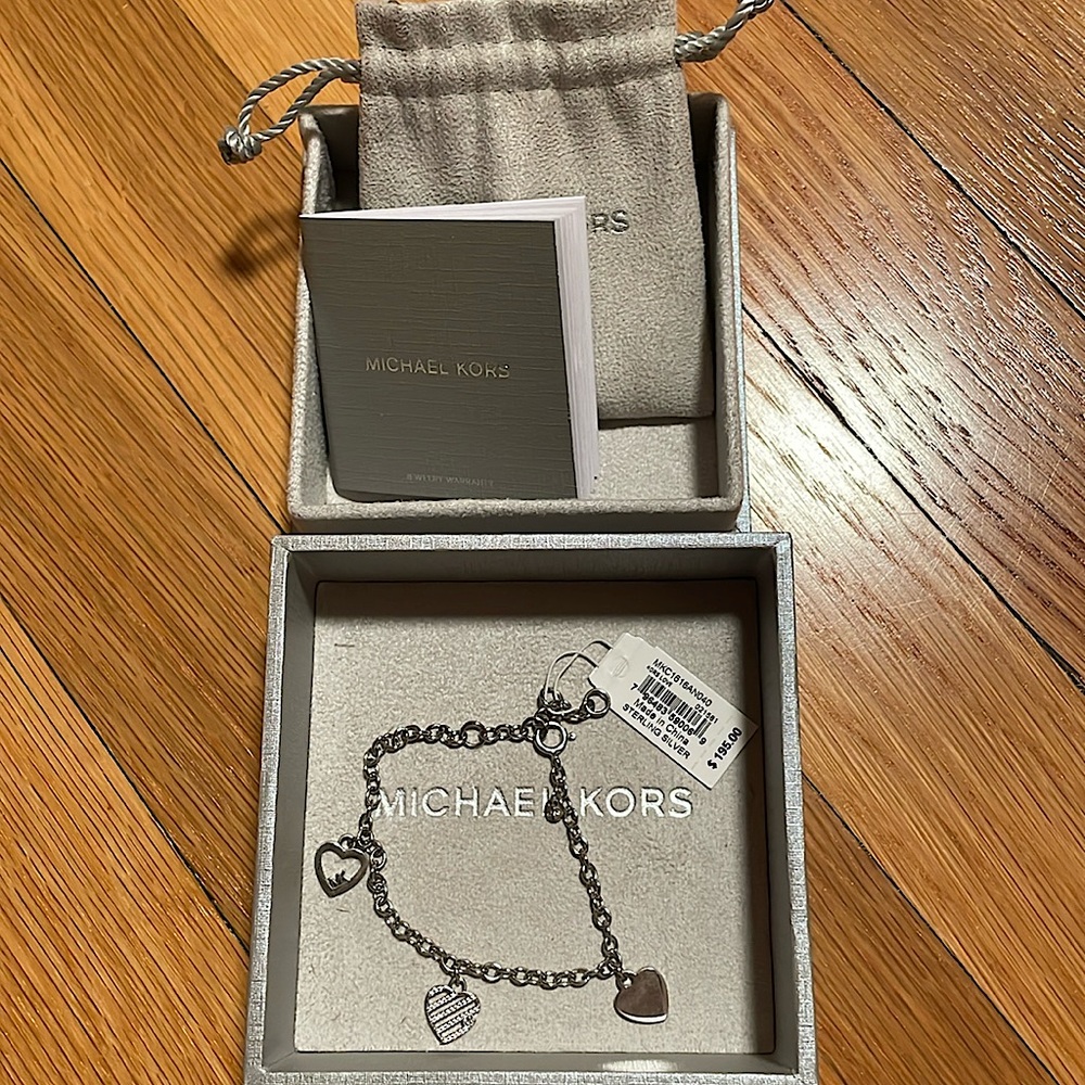MICHAEL KORS Sterling Silver Open heart bracelet